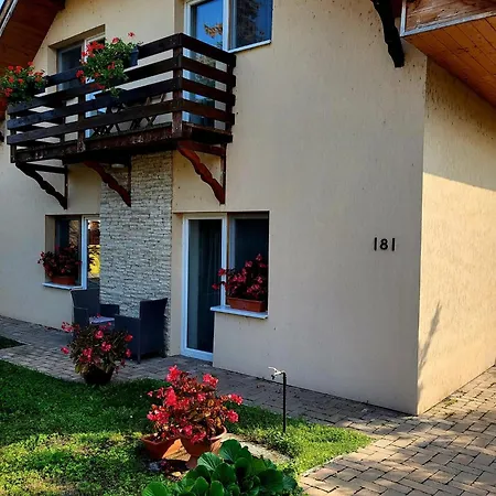 Oliver Apartmanhaz