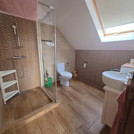 Oliver Apartmanhaz * Balatonlelle